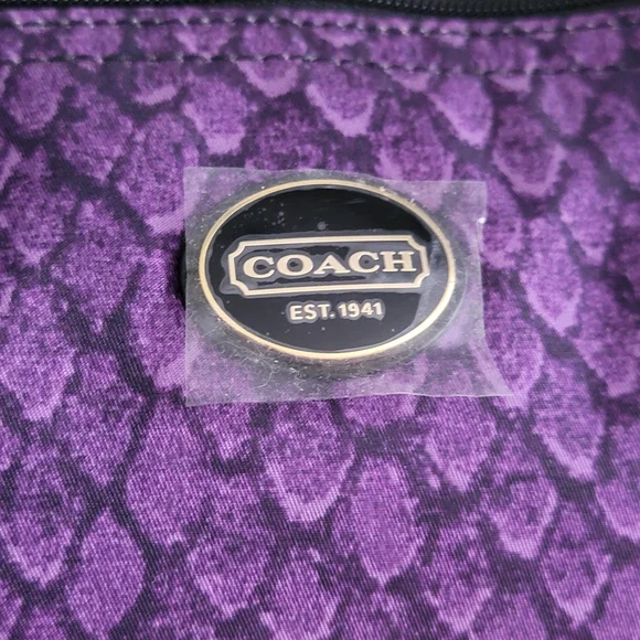 NWT Coach F77461 Gateway Snakeprint Packable Weekender Purple Canvas Pouch Bag - Picture 12 of 16